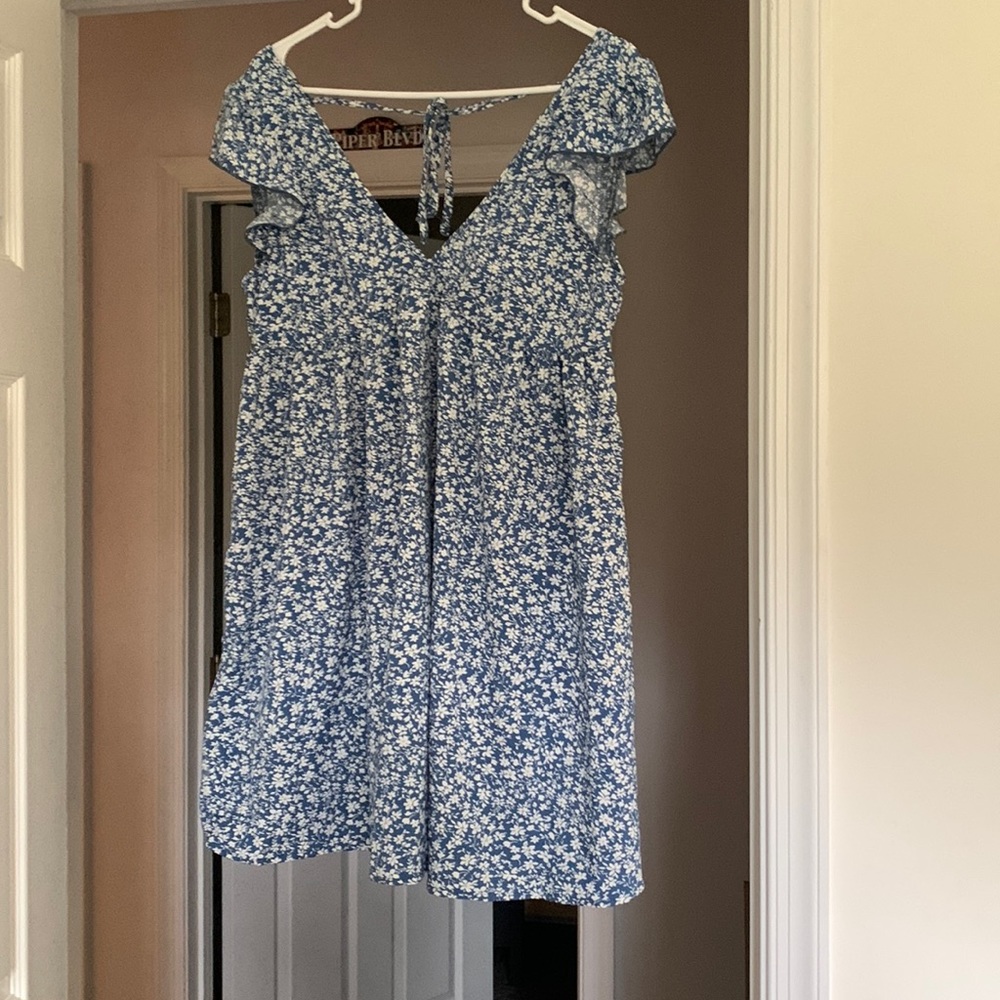 SHEIN Ditsy Floral Dress
